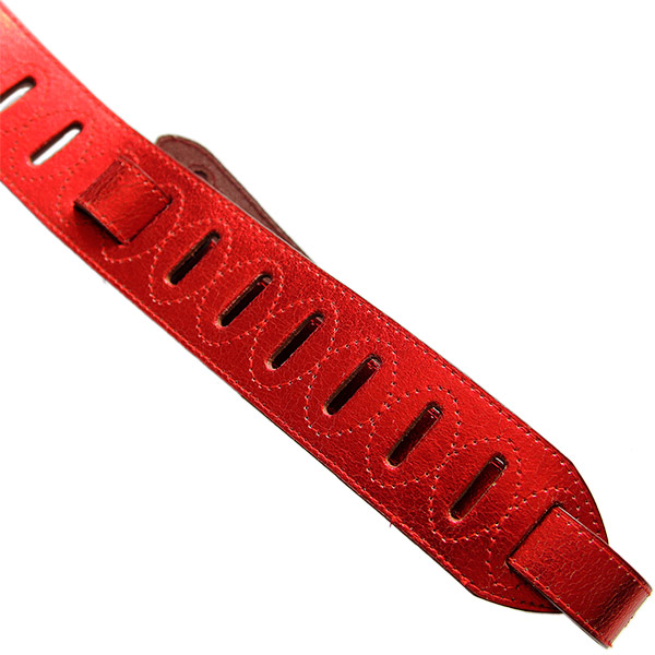 legendofmusic_Ernie_Ball_leather_red_foil_strap_IMG_2450_web_600.jpg