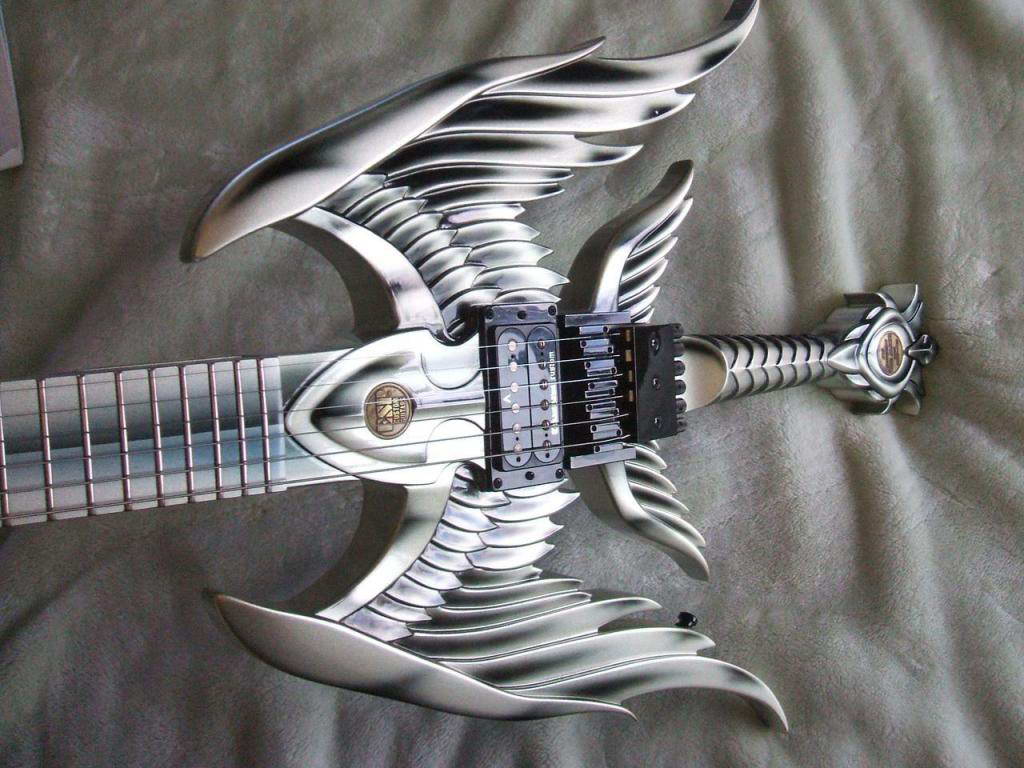 sword_guitar_8.jpg