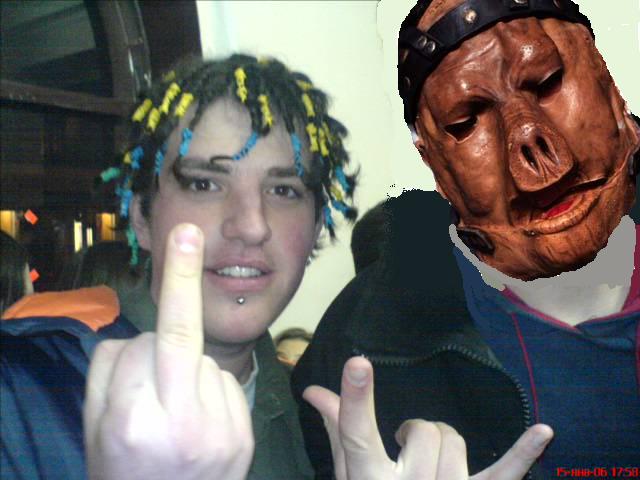 Новость дня.Пол грей из группы SlipKnoT присоединился к Simpl Core...........